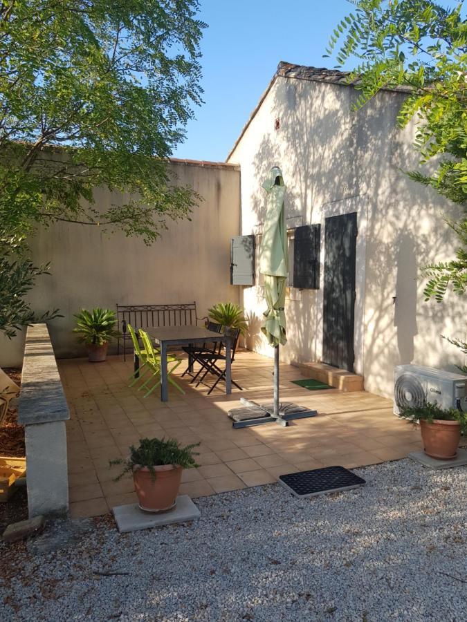 Appartement 2 Pers Avec Acces Piscine Saint-Rémy-de-Provence 外观 照片